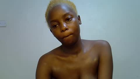 Snapshot of sweetrall chatting on February 2026 02:04:02 AM Lilly online show from February 2026 02:04:02 AM