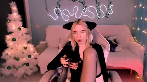 Snapshot of sweetrichal chatting on December 2024 01:24:02 AM sweetrichal online show from December 2024 01:24:02 AM