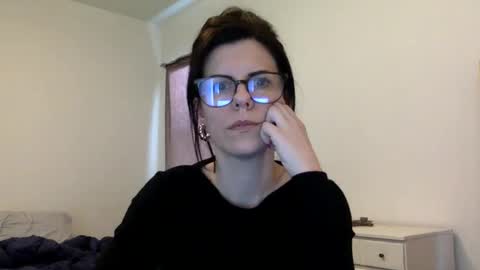 sweetriddance online show from November 2025 04:20:01 PM