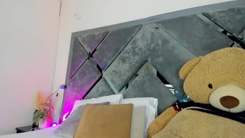 Snapshot of sweetsalome_01 chatting on October 2025 12:01:02 PM sweetsalome_01 online show from October 2025 12:01:02 PM