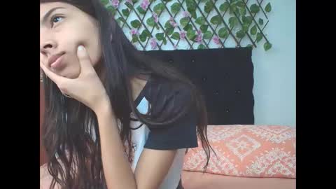 sweetscaarlett online show from May 2026 02:10:01 PM