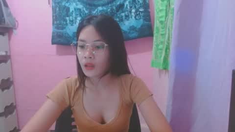 Snapshot of sweetsexygirl20 chatting on July 2026 06:11:01 AM Mia online show from July 2026 06:11:01 AM