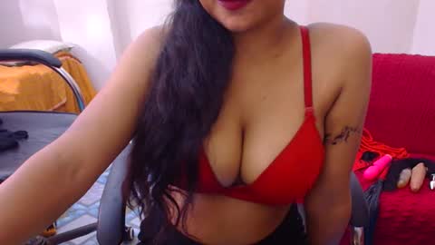 SweetSour online show from May 2026 10:52:02 PM