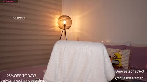 Sofia  online show from February 2025 08:42:02 PM