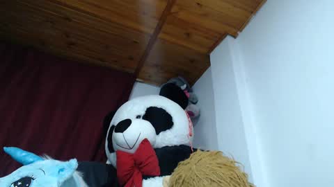 sweett_candy1 online show from February 2025 06:00:01 AM