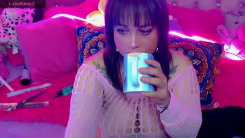 Snapshot of sweett_martina chatting on February 2025 01:34:01 AM martina online show from February 2025 01:34:01 AM