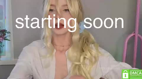 Elis  a little vacation Ill be here Saturday my schedules in bio online show from November 2025 09:31:01 AM