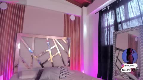 sweetviolet___ online show from February 2026 12:33:01 PM