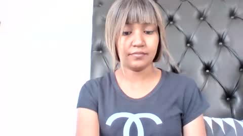 Snapshot of sweetwhisper4u chatting on July 2026 11:01:02 AM katie online show from July 2026 11:01:02 AM