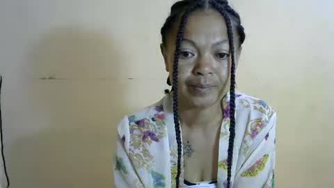 Sarah online show from November 2025 06:13:01 AM