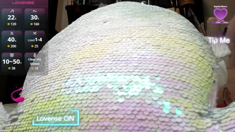 Mia online show from February 2026 07:06:02 PM