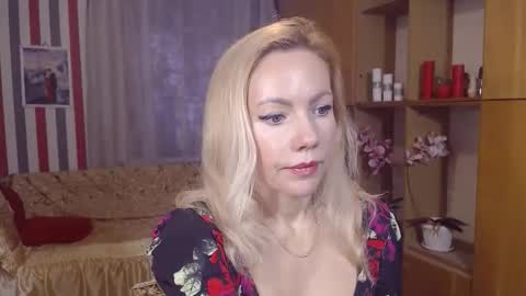 Sweety friend online show from November 2025 01:26:02 PM