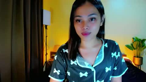 Snapshot of sweety_shane chatting on May 2026 04:26:01 PM sweety_shane online show from May 2026 04:26:01 PM