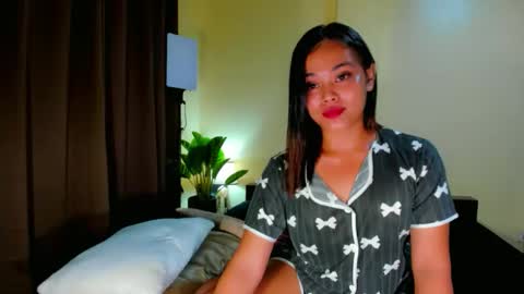 Snapshot of sweety_shane chatting on May 2026 03:19:01 PM sweety_shane online show from May 2026 03:19:01 PM