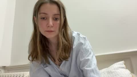 Lily online show from July 2026 11:48:01 PM
