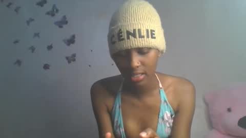 Snapshot of sweetypussy01 chatting on October 2025 07:04:02 PM sweetypussy01 online show from October 2025 07:04:02 PM