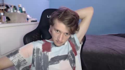 Snapshot of swetieecharmm chatting on March 2026 07:16:02 PM Cat online show from March 2026 07:16:02 PM