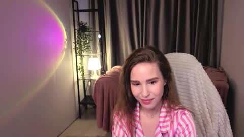 Milana online show from October 2025 05:17:02 AM