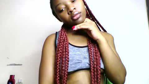 Snapshot of swit_candy chatting on May 2026 05:47:01 AM Candy online show from May 2026 05:47:01 AM