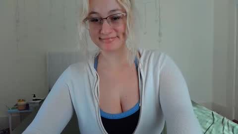 ashley blayde online show from March 2026 08:01:01 PM