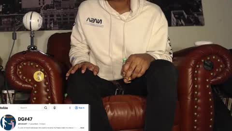 Snapshot of swolebbc chatting on October 2025 11:50:01 PM The DickGod online show from October 2025 11:50:01 PM