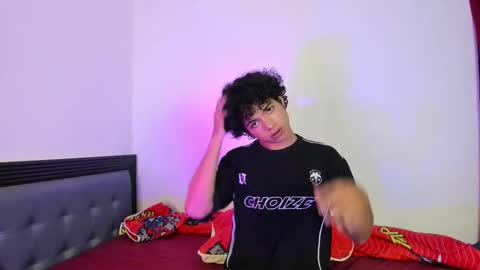 swwet_boy online show from September 2025 02:31:02 PM