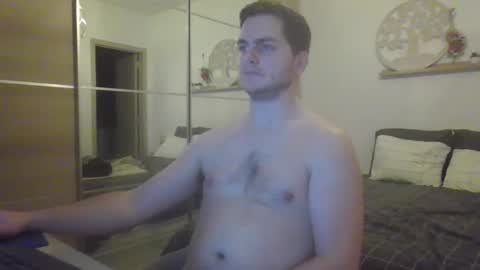 syl092 online show from February 2025 05:14:01 PM