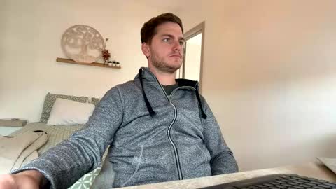 syl092 online show from March 2026 12:17:02 PM