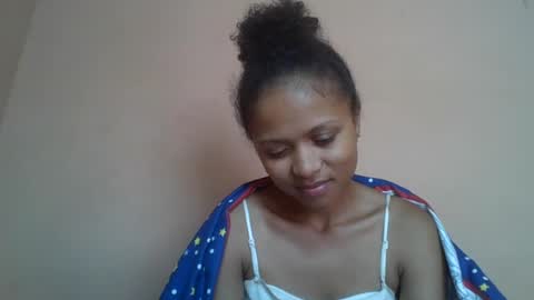 Snapshot of sylvaniah01 chatting on July 2026 08:18:01 AM sylvaniah01 online show from July 2026 08:18:01 AM
