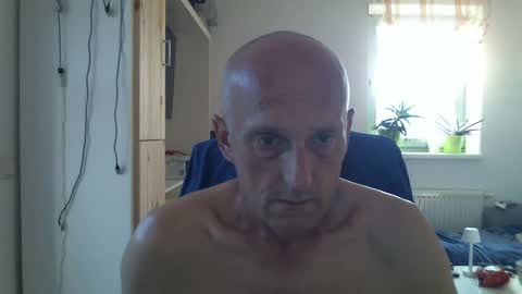 Snapshot of sylverstart92 chatting on June 2026 05:45:01 AM sylverstart92 online show from June 2026 05:45:01 AM