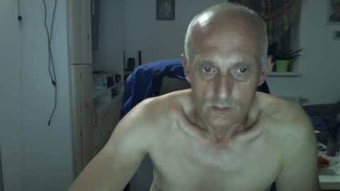Snapshot of sylverstart92 chatting on July 2026 09:52:01 PM sylverstart92 online show from July 2026 09:52:01 PM