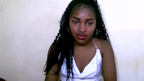 Snapshot of sylviasexy27 chatting on December 2024 08:38:02 AM sylviasexy27 online show from December 2024 08:38:02 AM