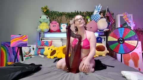 Snapshot of syndica chatting on November 2025 09:51:02 PM Jennah online show from November 2025 09:51:02 PM