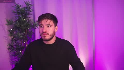 Snapshot of t0ny_wylie chatting on November 2025 11:11:02 AM t0ny_wylie online show from November 2025 11:11:02 AM