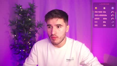 Snapshot of t0ny_wylie chatting on November 2025 11:09:01 AM t0ny_wylie online show from November 2025 11:09:01 AM