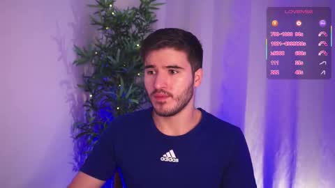 Snapshot of t0ny_wylie chatting on December 2025 01:09:02 PM t0ny_wylie online show from December 2025 01:09:02 PM