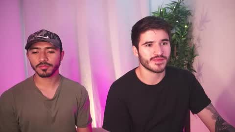 Snapshot of t0ny_wylie chatting on January 2026 10:08:01 PM t0ny_wylie online show from January 2026 10:08:01 PM