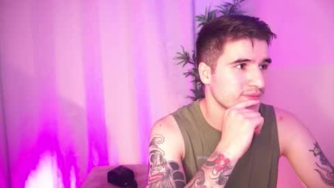 Snapshot of t0ny_wylie chatting on February 2026 09:31:01 PM t0ny_wylie online show from February 2026 09:31:01 PM