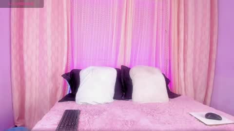 t4mmy_ online show from June 2026 04:22:02 AM