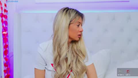 Snapshot of taahiraarabian chatting on March 2025 09:28:01 AM Arianna online show from March 2025 09:28:01 AM