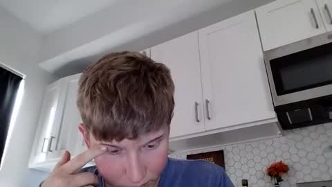 collegetwinkboi online show from February 2026 03:32:02 PM