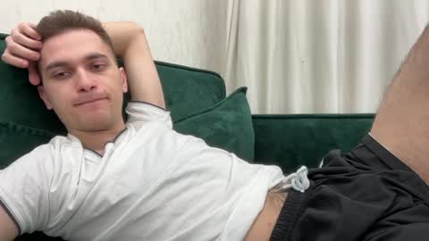 Alex online show from April 2026 05:52:01 AM