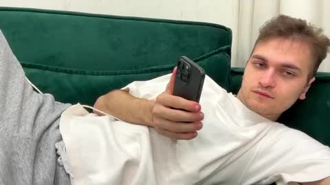 Alex online show from June 2026 07:03:02 PM