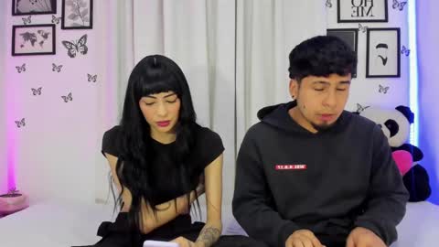 Snapshot of tainy_n_harley chatting on December 2024 04:50:02 AM Liam and Juli online show from December 2024 04:50:02 AM