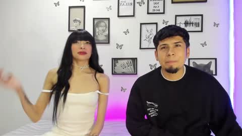 Snapshot of tainy_n_harley chatting on December 2024 04:53:02 AM Liam and Juli online show from December 2024 04:53:02 AM