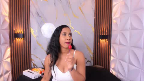 Snapshot of taira_bms chatting on October 2025 04:14:01 AM Samantha online show from October 2025 04:14:01 AM