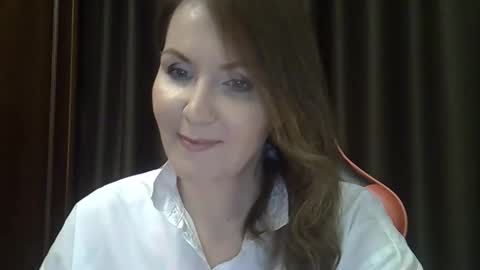 taisialucky77 online show from October 2025 05:36:02 PM