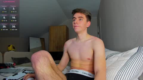 Taison online show from January 2025 07:15:01 PM