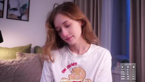 Mia online show from November 2025 01:37:01 AM