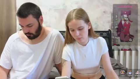 taiti_fox_cub online show from September 2025 07:41:02 AM